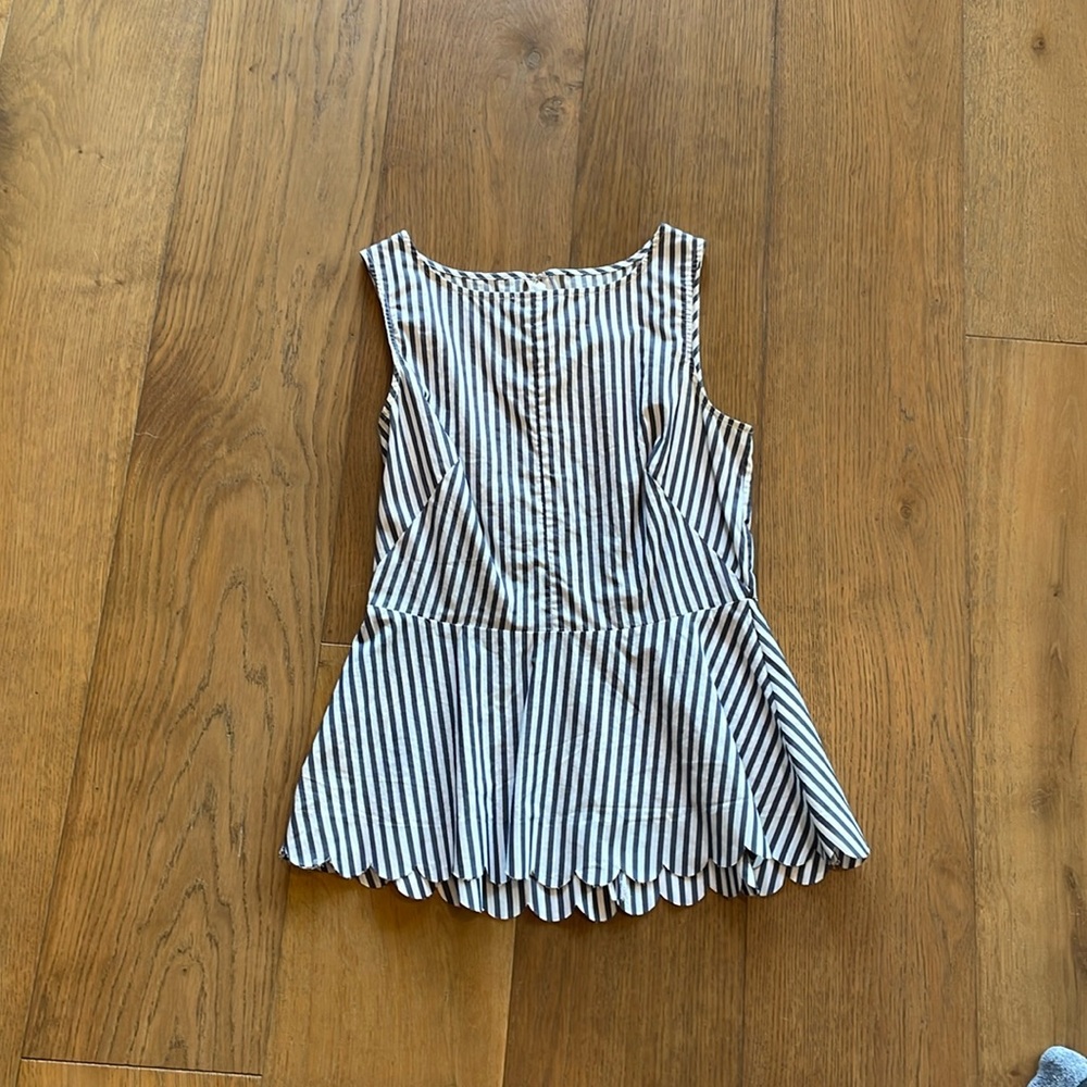 Women’s Banana Republic striped top size 2
